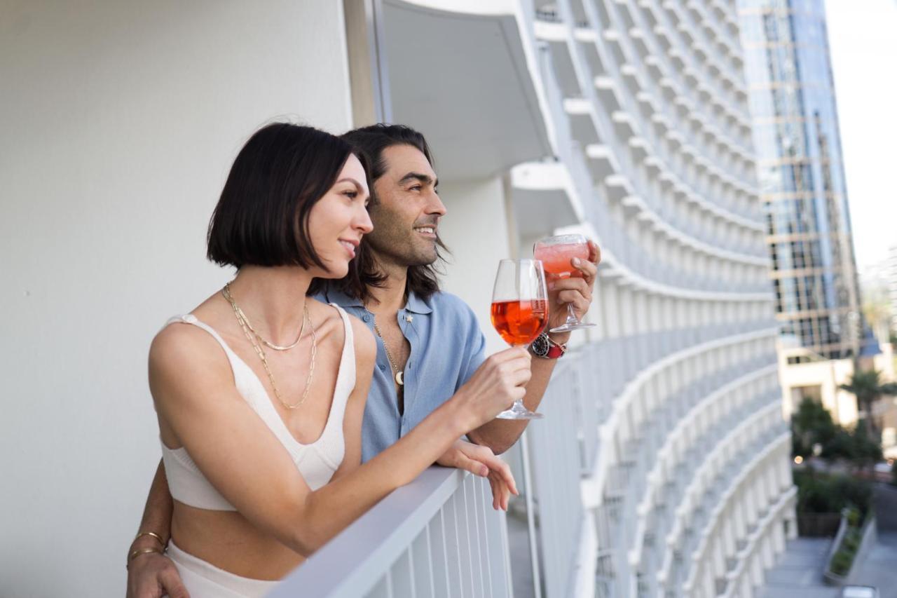 Fairmont Century Plaza Los Angeles Exterior photo