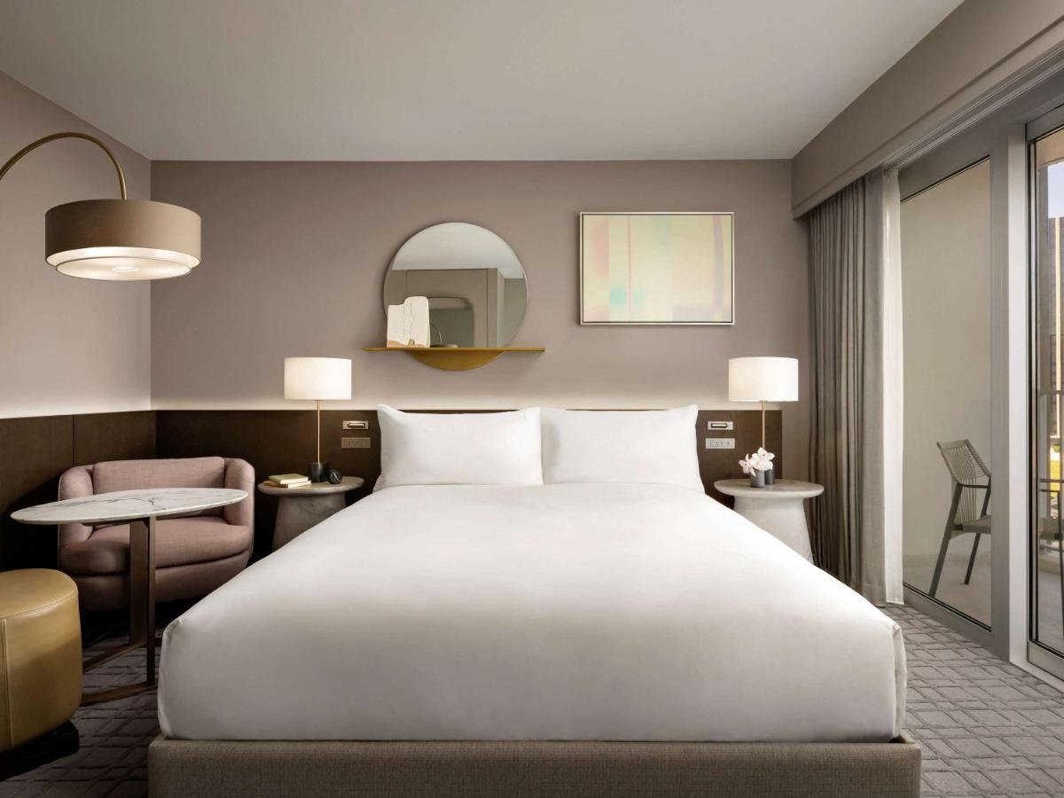 Fairmont Century Plaza Los Angeles Exterior photo