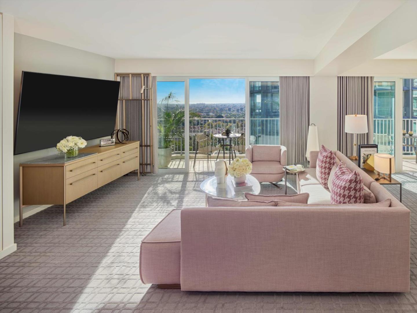 Fairmont Century Plaza Los Angeles Exterior photo